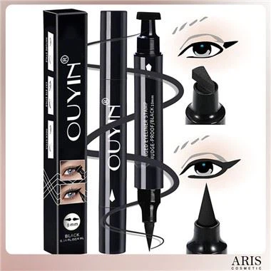 Delineador negro para un ojo de gato alado perfecto